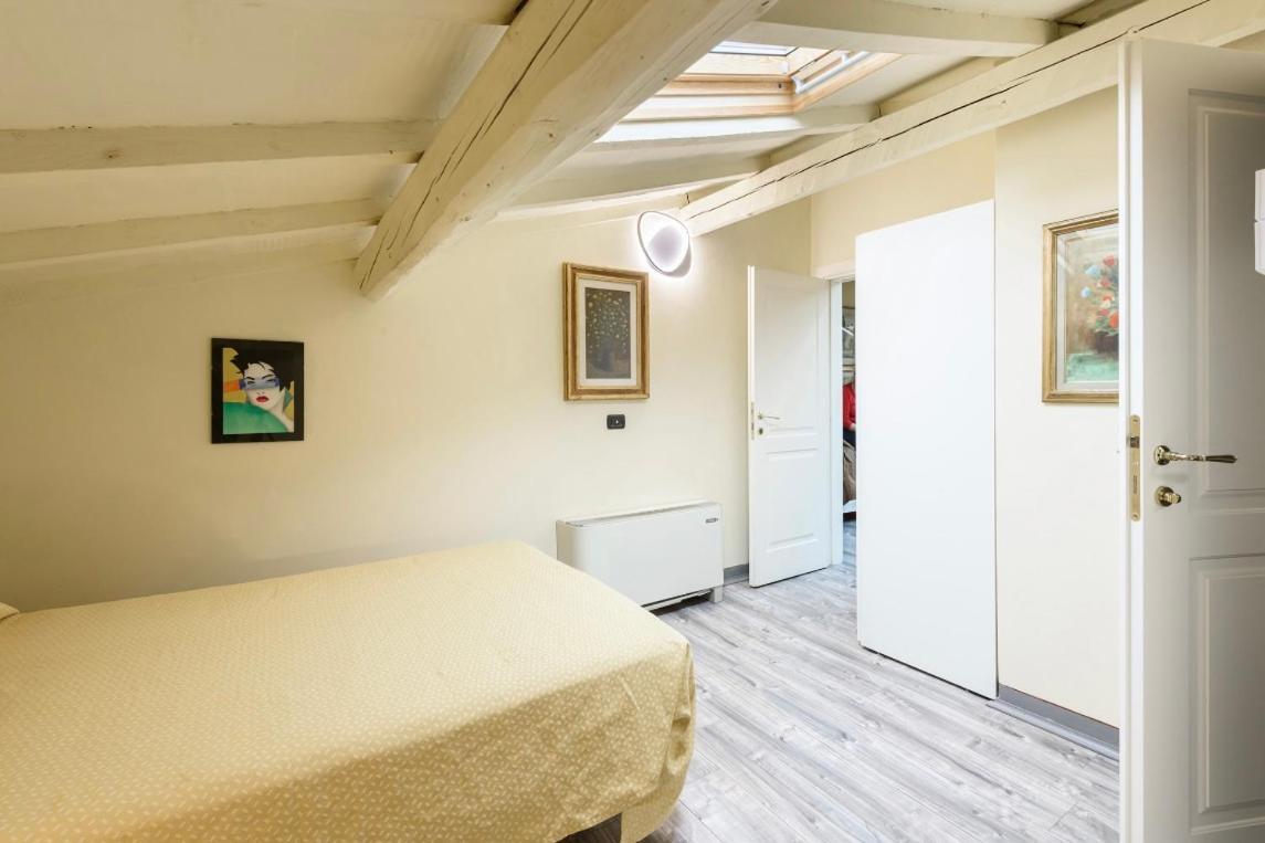 B&B Casa Rossa フィレンツェ エクステリア 写真