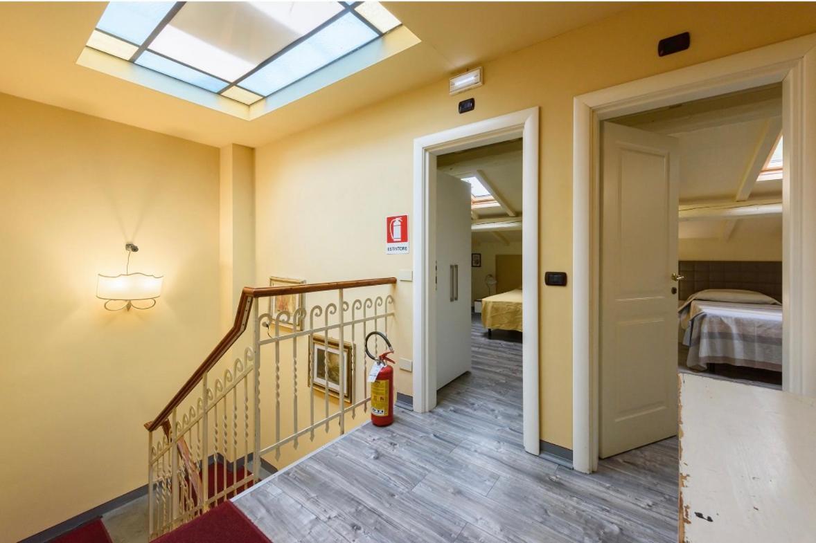 B&B Casa Rossa フィレンツェ エクステリア 写真